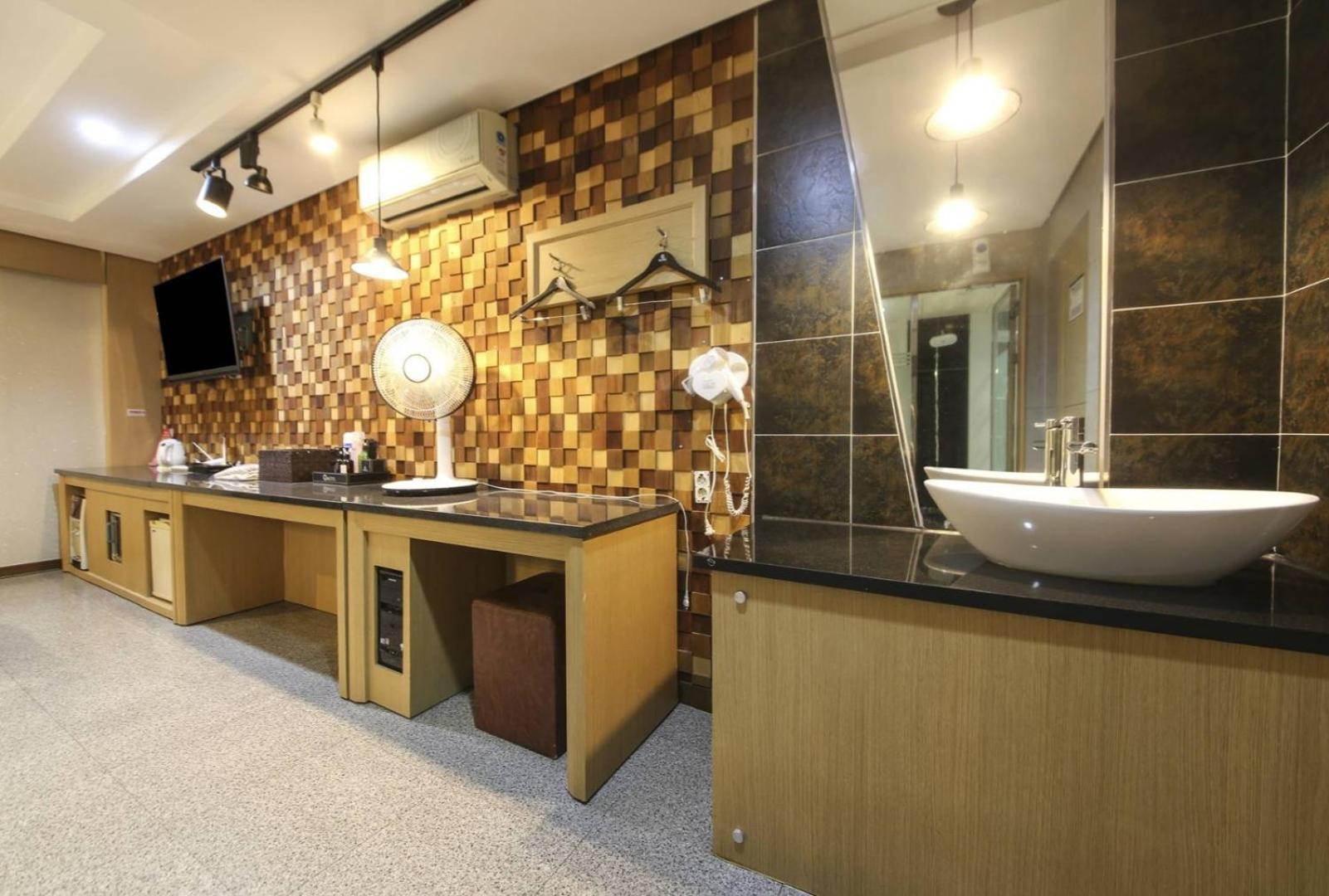 Q5 Hotel Busan Songdo Εξωτερικό φωτογραφία